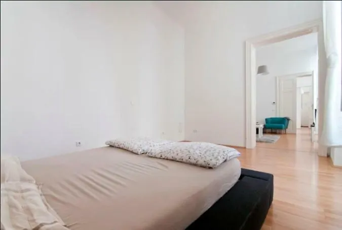 Apartment In Stephansplatz Vienna Austria